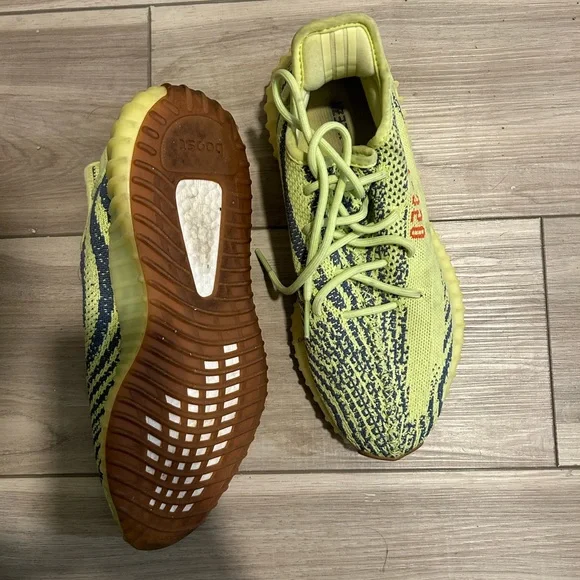 Yeezy boost 350 - Picture 4 of 6